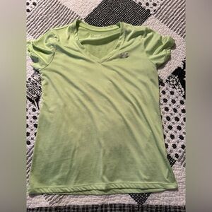 Women’s Under Armour shirt